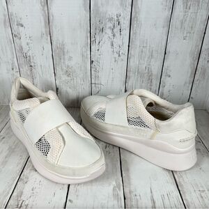 UGG Womens Libu Lite White Fashion Platform Leather Mesh Sneaker Size 9.5